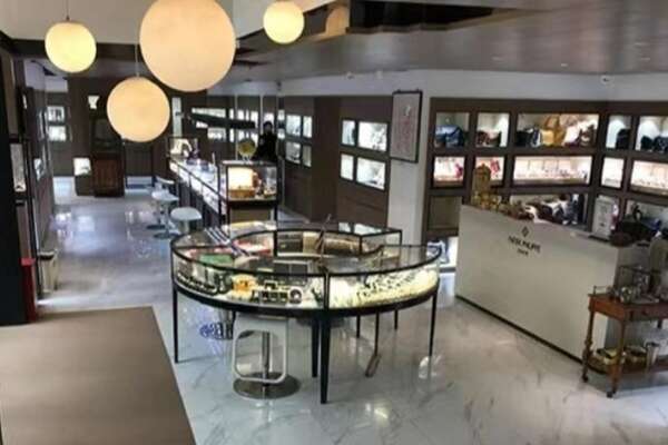 德格县寄卖奢侈品店